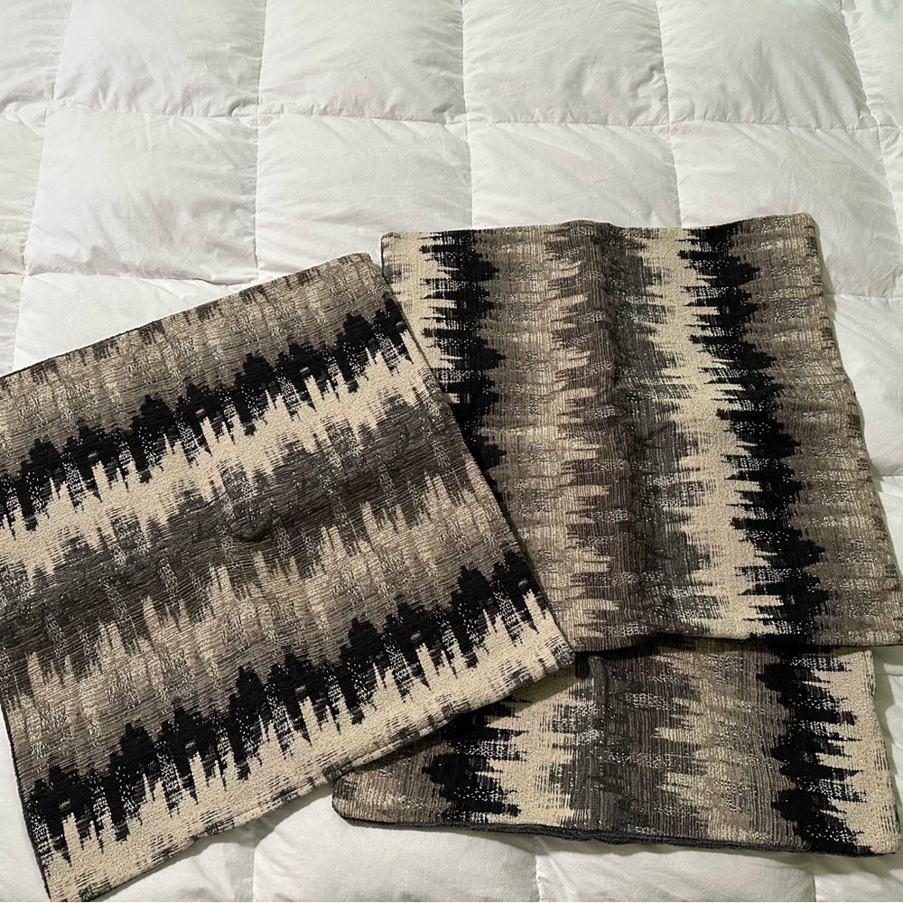 Set of Three Throw Decorative Pillow Cases 20x20in Pattern Tan Black Gray Zipper - Picture 2 of 6
